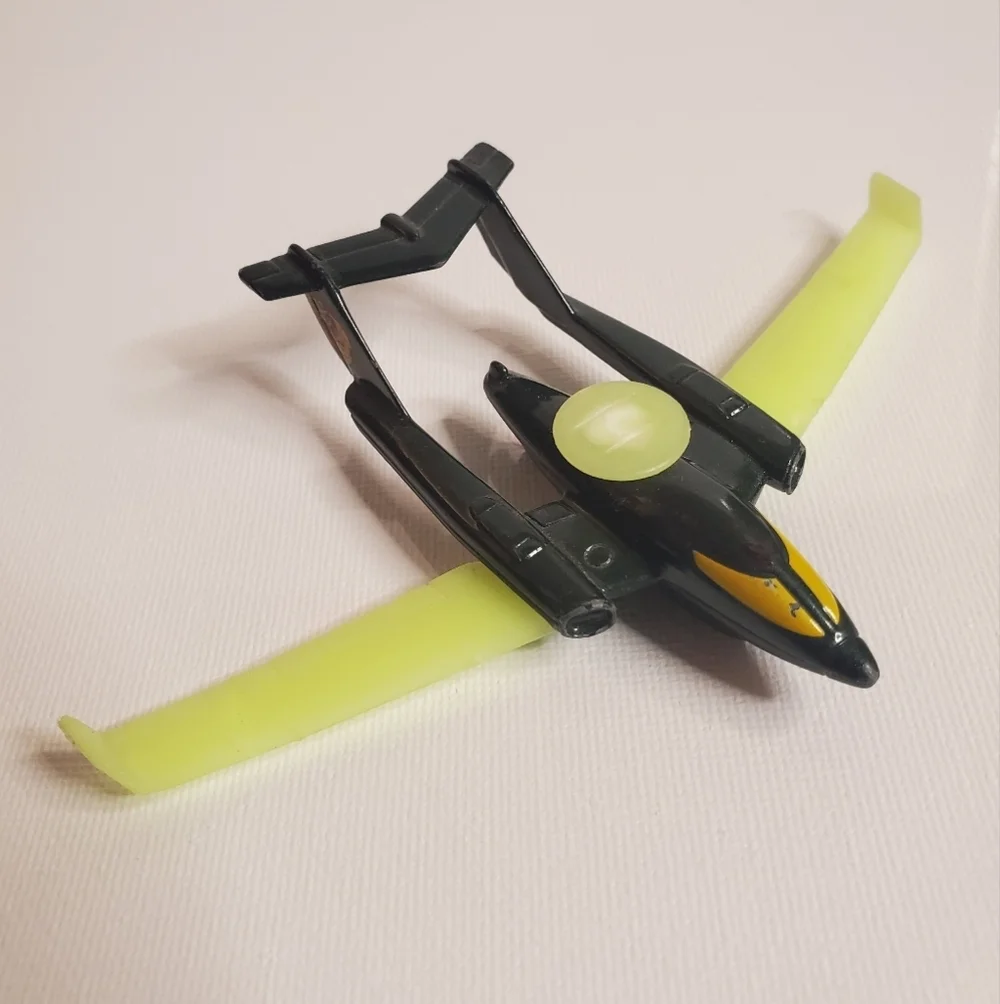Vintage 2000- Mattel Radar Plane (Glow in the Dark)